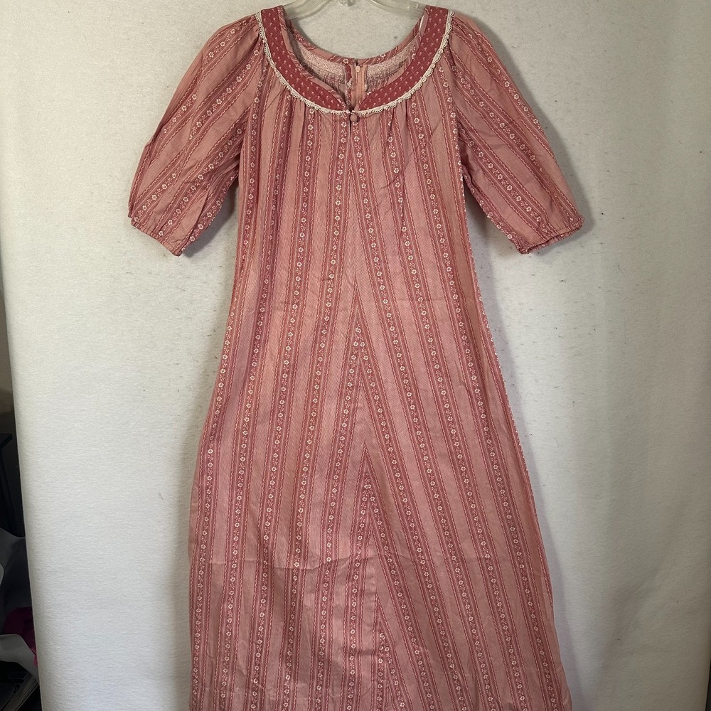 Liberty House Nightgown Womens 10 Hawaii Pink house dress modest cottagecore